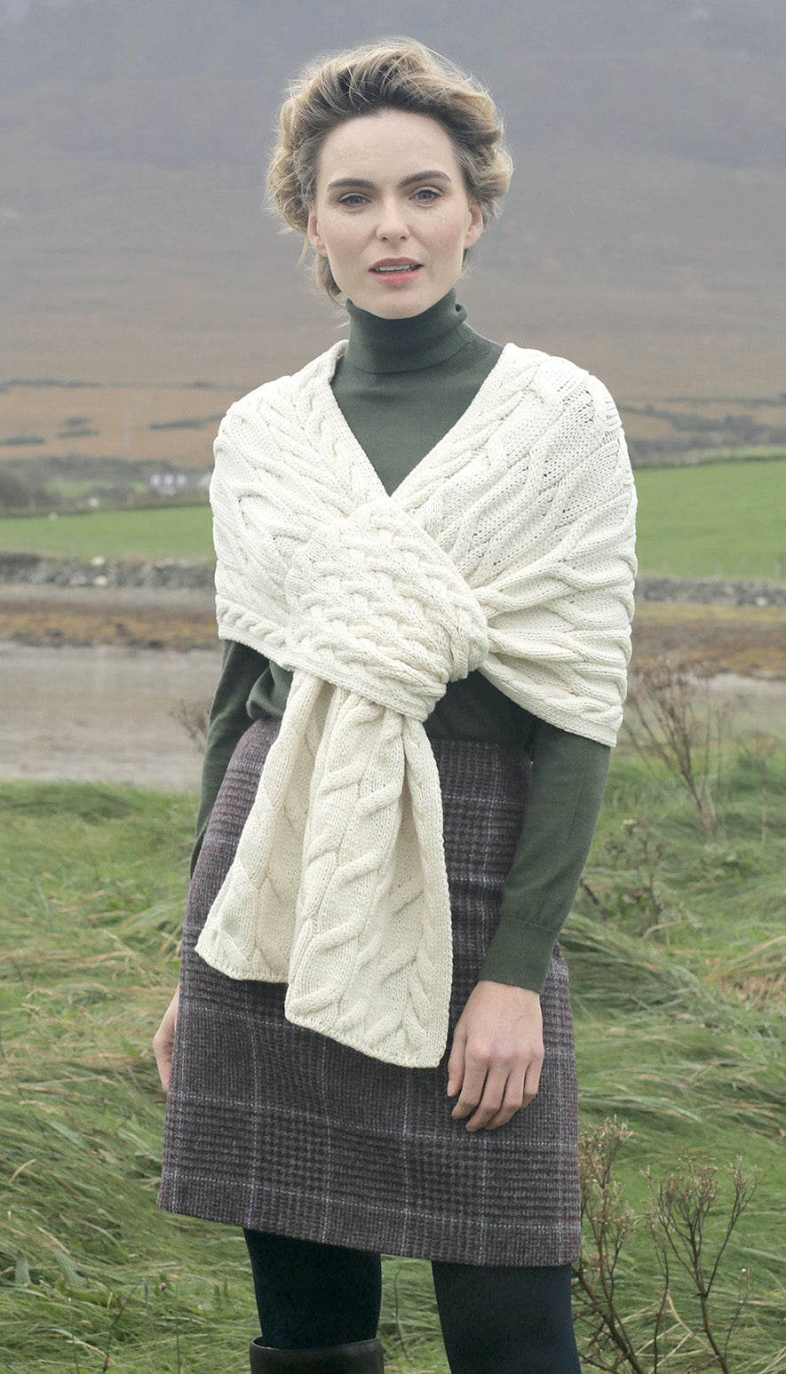 Supersoft Marino Wool Scarf with Pockets